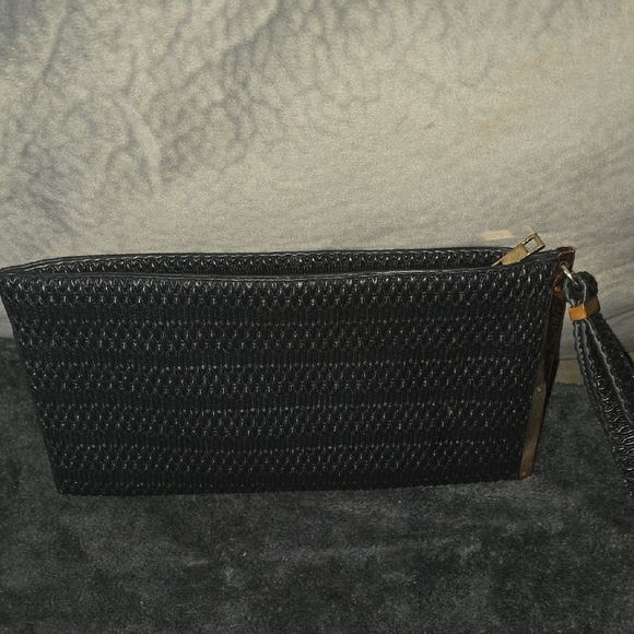 Elegant Black Clutch Bag - Picture 3 of 3